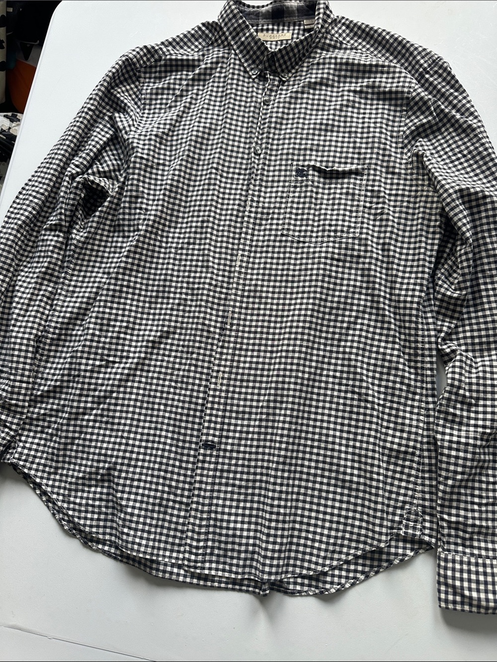 Z—Black and White Gingham Long-Sleeve Button-Down Shirt